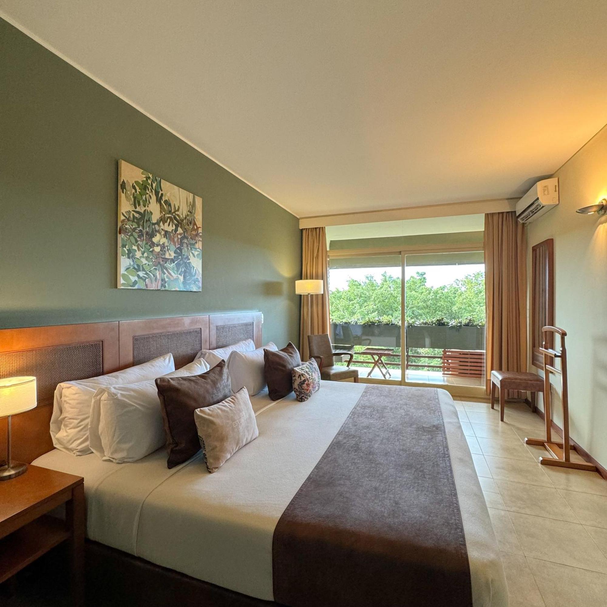 Hotel Raices Esturion Puerto Iguazú
