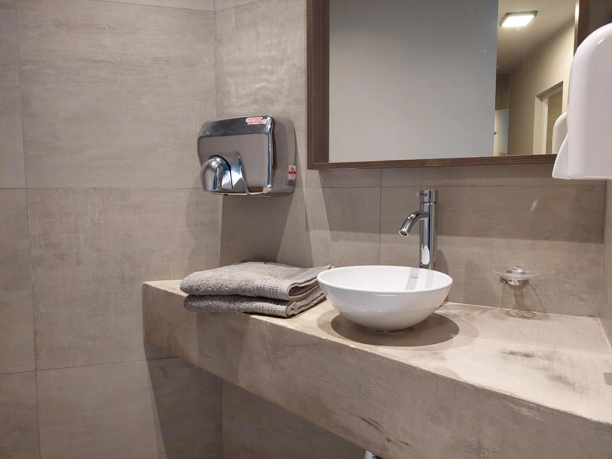 Hotel Raices Esturion 4*