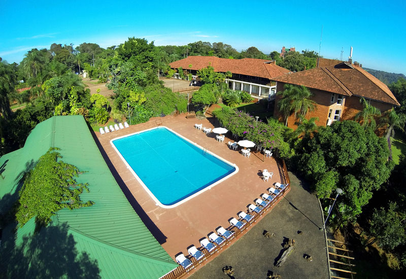 Hotel Raices Esturion 4*