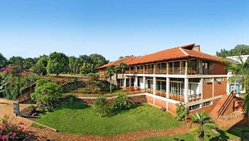 Raices Esturion Hotel